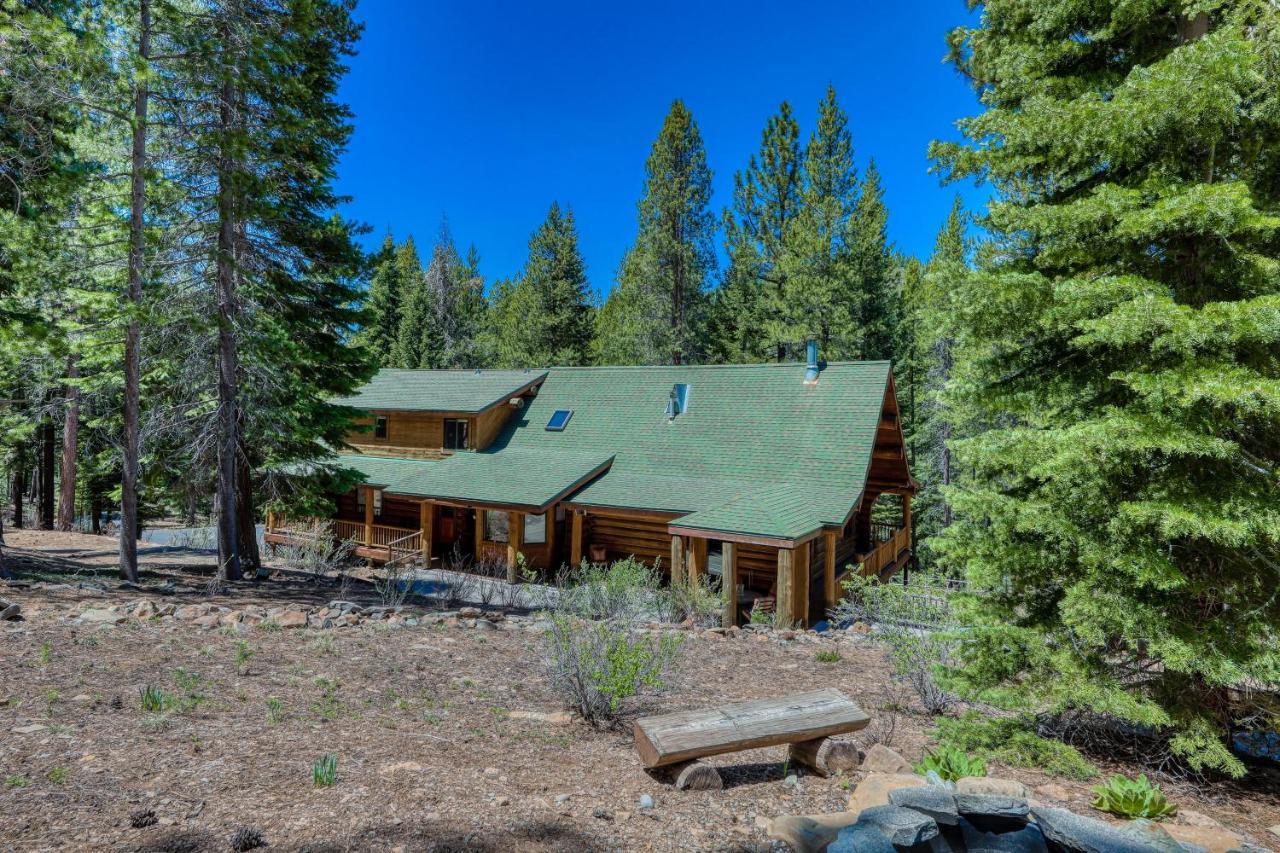 Log Cabin Estate - Falcon Ridge Truckee Extérieur photo