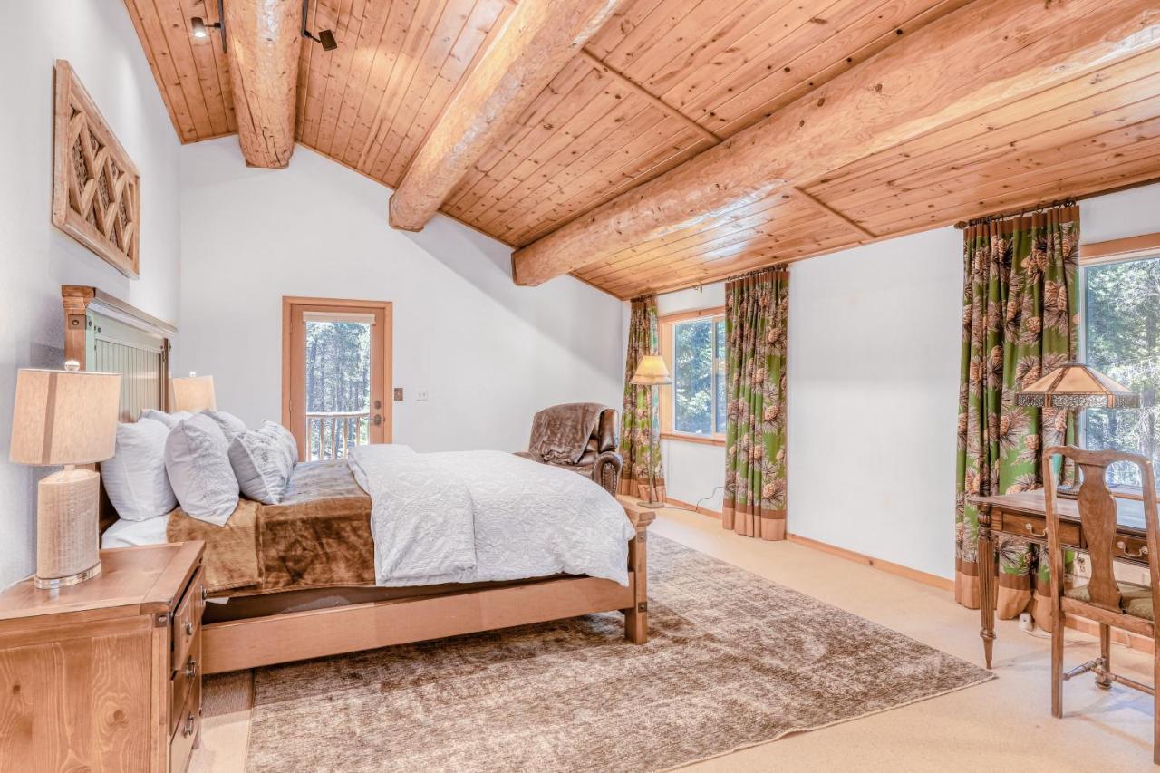 Log Cabin Estate - Falcon Ridge Truckee Extérieur photo